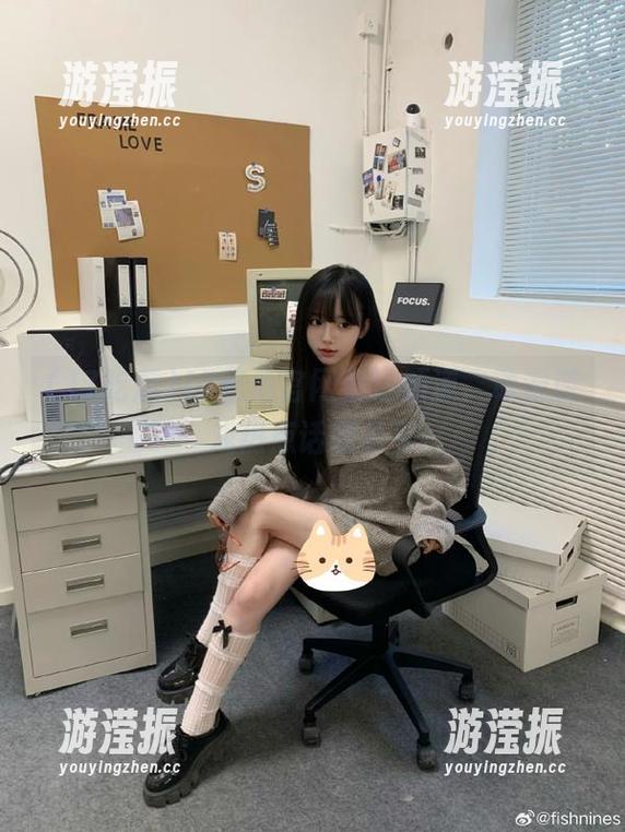 17吃瓜官网直达频道，动漫游戏热点话题分享
