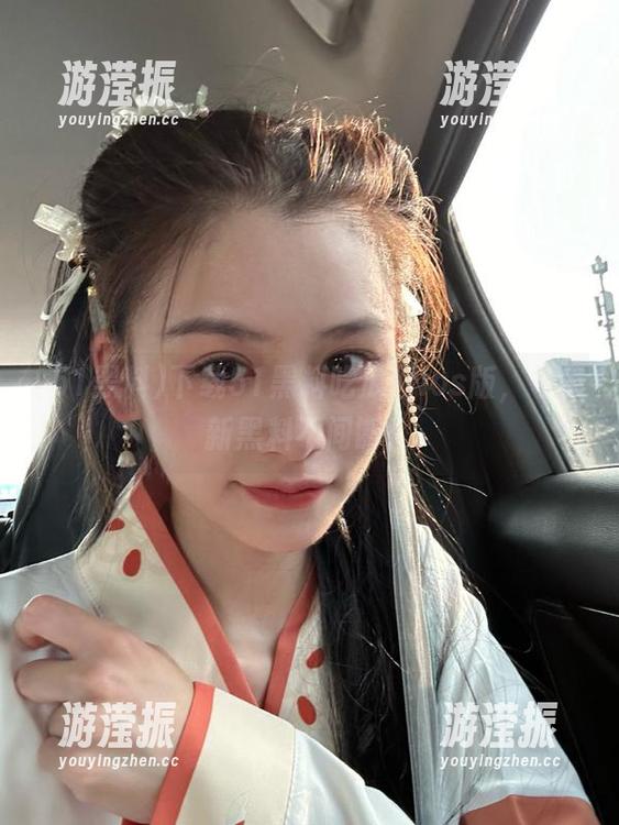 下载51黑料吃瓜网ios版，每天新黑料不间断！