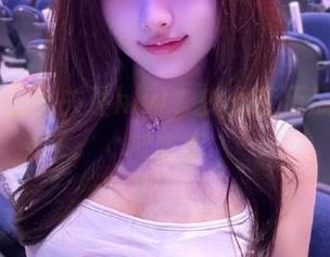 在线关注hlw，少女亲历瓜田里的那些事
