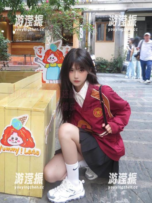 除了吃瓜还能干啥？hlwapp就是个娱乐神器！