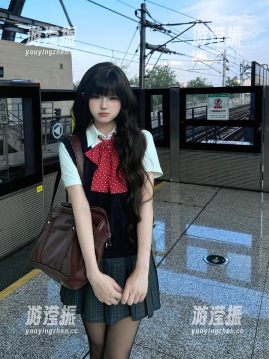 zztt39分享海量吃瓜消息，与你一起乐翻天