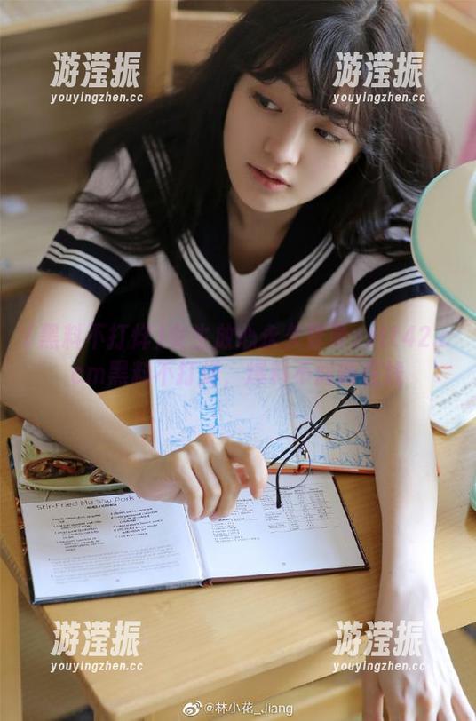 女生放心永久登录zztt42.ccm黑料不打烊，爆料不间断在线