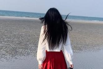 黑料在线吃瓜官方网站地址，实时更新吃瓜资讯