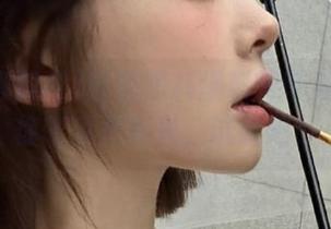 听说黑料爆料网苹果版能让你吃瓜更尽兴，试试吧！