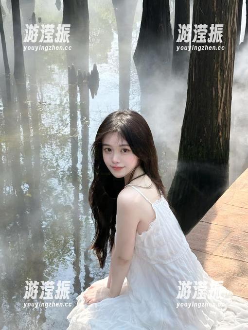 想看独家视频？快来黑料社app和我一起吃瓜瓜！
