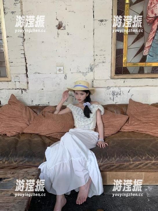 在黑料聚集地永久在线，第一时间获取最全明星黑料消息